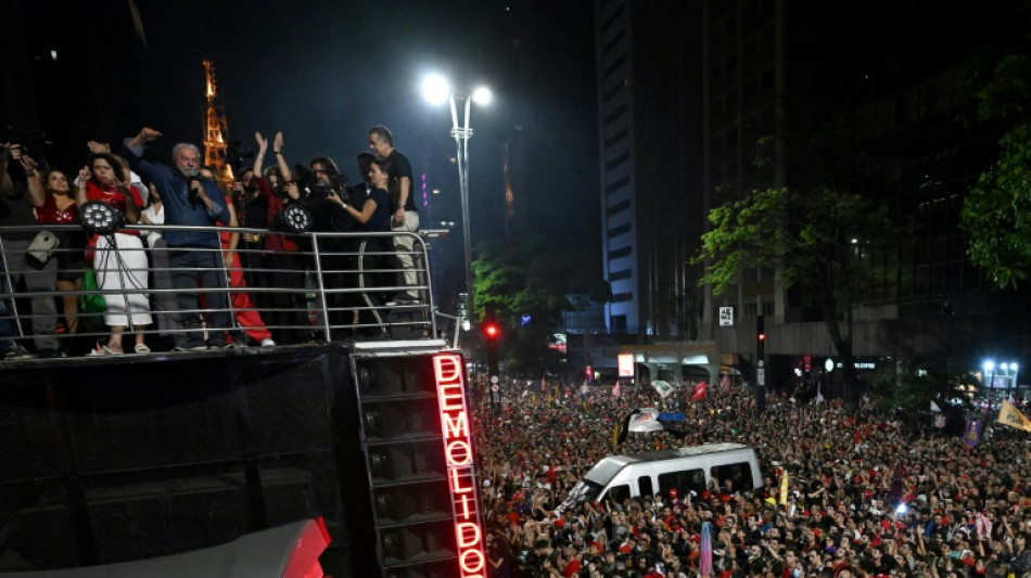 Lula gewinnt hart umk&auml;mpfte Pr&auml;sidentschaftswahl in Brasilien