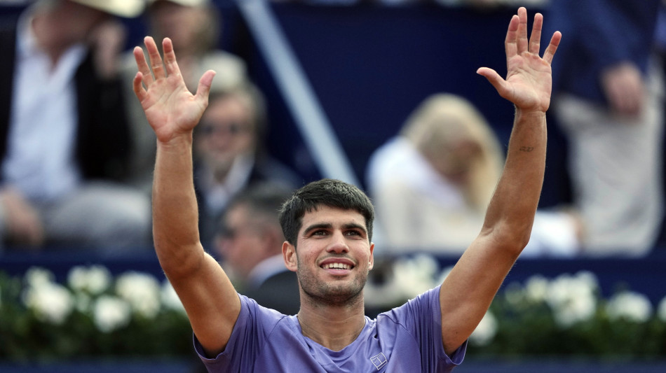 Tennis: de Minaur ko, Alcaraz facile in semifinale a Barcellona