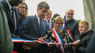 Agriculture: le gouvernement esp&egrave;re clore la crise, la FNSEA salue une nouvelle phase