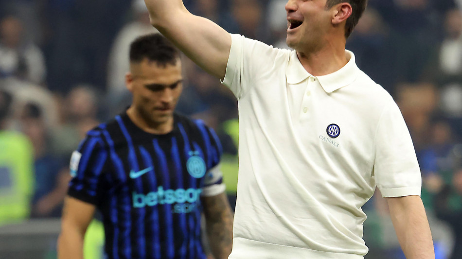 Scudetto Inter: Chivu, 'pagina importante della storia di questo club grandioso'