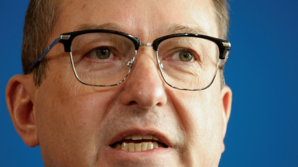 Dobrindt arbeitet an Aufhebung des Schutzstatus von Syrern