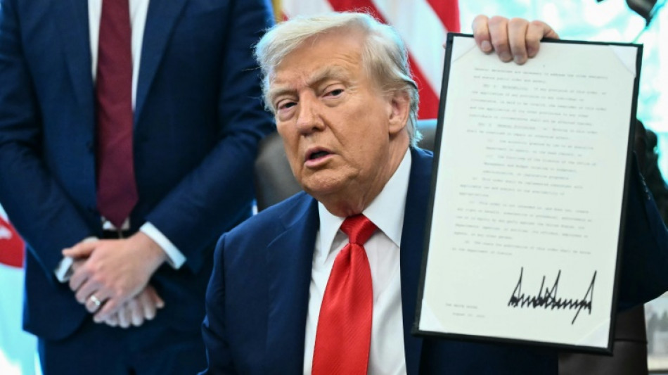 Trump pense que beaucoup d'Am&eacute;ricains "aimeraient avoir un dictateur"