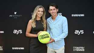 Los tenistas Alex de Mi&ntilde;aur y Katie Boulter anuncian su compromiso