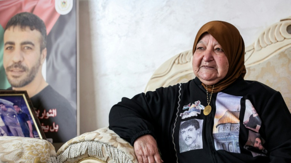 Lib&eacute;ration de d&eacute;tenus palestiniens: la joie contrari&eacute;e d'une septuag&eacute;naire de Cisjordanie occup&eacute;e
