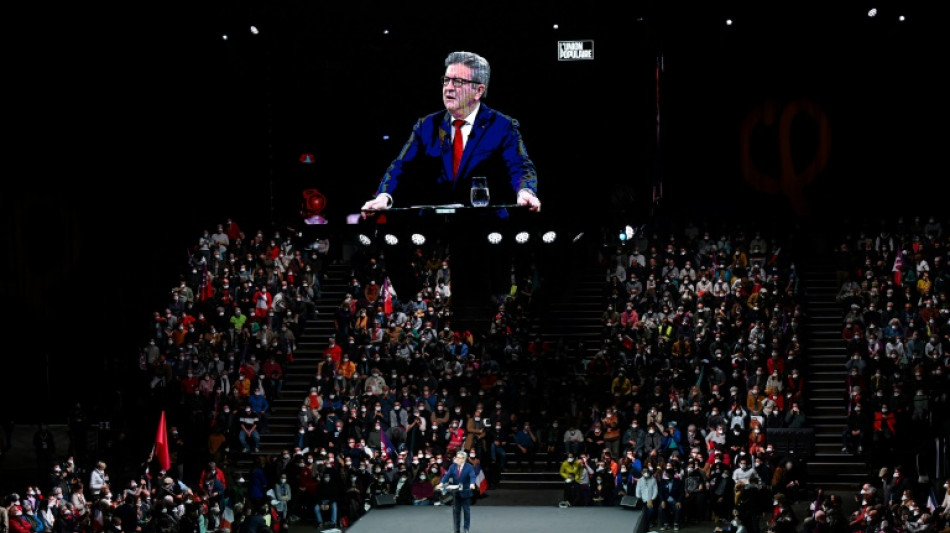 Pr&eacute;sidentielle: &agrave; gauche, M&eacute;lenchon le vote utile?