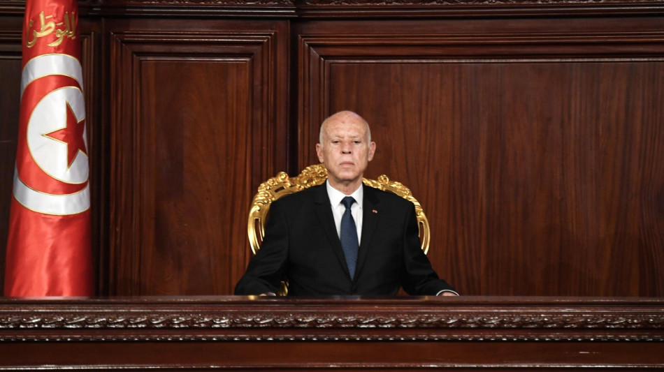 Saied denuncia 'flagranti ingerenze' dopo condanne in Tunisia