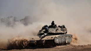 Media, tank israeliani in sobborgo Gaza City