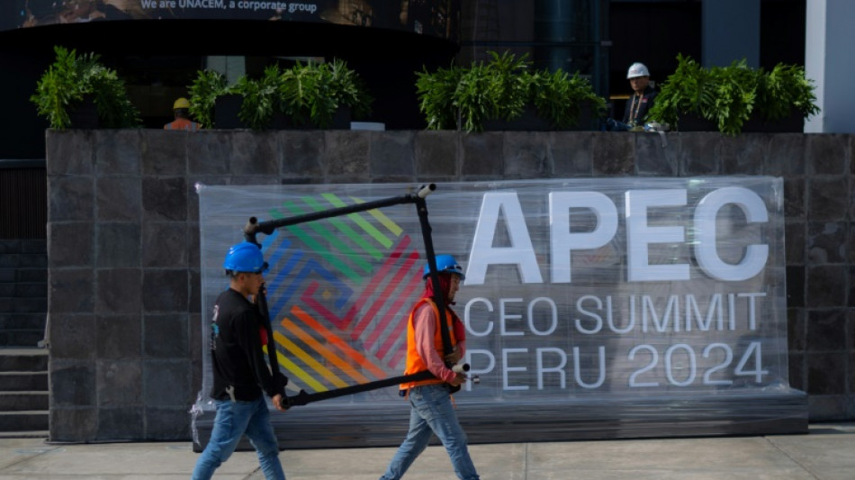 Xi Jinping chega ao Peru para reuni&atilde;o com Biden e c&uacute;pula &Aacute;sia-Pac&iacute;fico