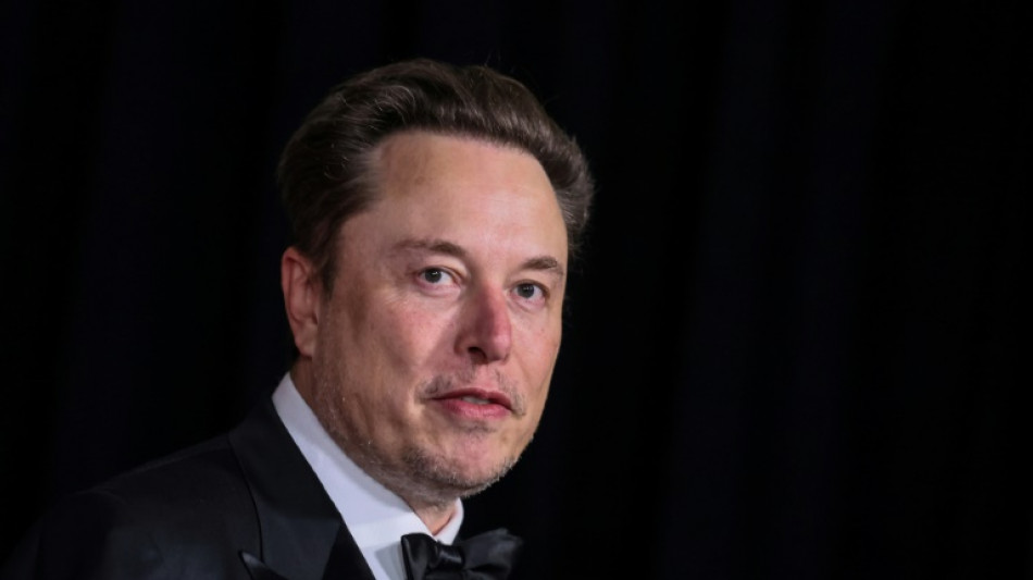 Musk devra toujours faire valider ses publications sur les r&eacute;seaux sociaux au sujet de Tesla