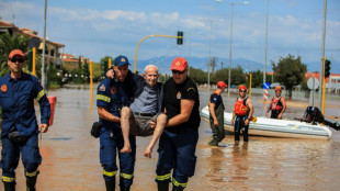 Inondations en Gr&egrave;ce: 15 morts selon un nouveau bilan