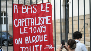 Nach Regierungsr&uuml;cktritt: Landesweite Protestaktionen in Frankreich