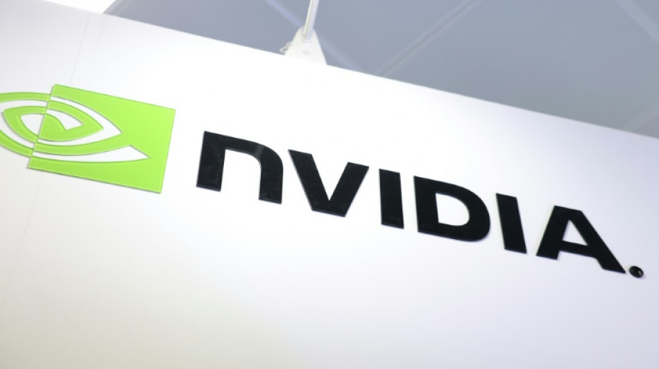 Nvidia anuncia que reanudar&aacute; la venta a China de chips H20 para Inteligencia Artificial
