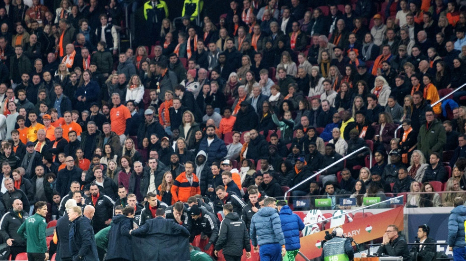 Medizinischer Notfall bei Szalai &uuml;berschattet Niederlande-Sieg 