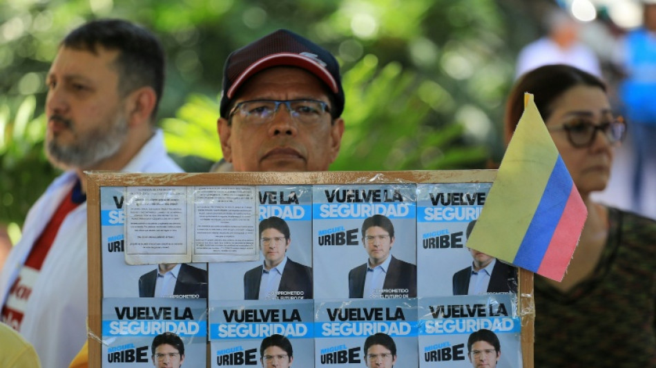 Pr&eacute;-candidato presidencial baleado na Col&ocirc;mbia segue em estado grave