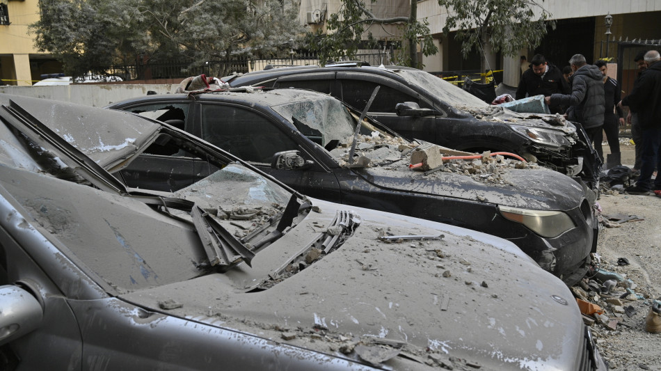 Raid Israele su Libano, ucciso dirigente Hamas con 2 figli