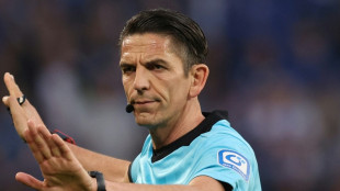 Schiri Aytekin: "Sind keine gef&uuml;hllosen Roboter"