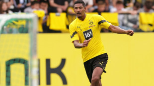 Deb&uuml;t-Treffer: Haller-Hattrick bei BVB-Sieg gegen Basel