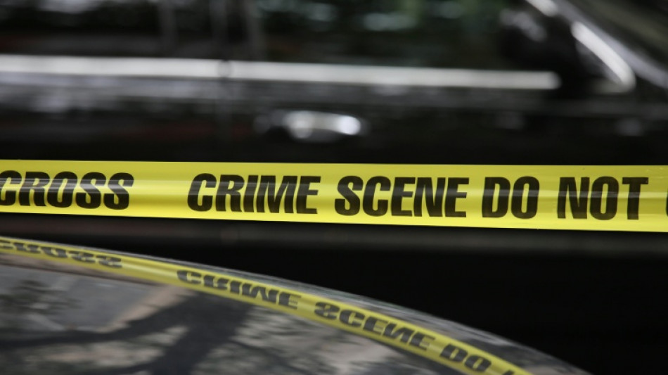 Tr&ecirc;s crian&ccedil;as e um professor s&atilde;o mortos em ataque armado em escola no Oregon, EUA
