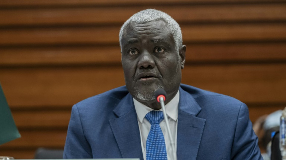 L'Union africaine "constern&eacute;e" par le retrait am&eacute;ricain de l'OMS