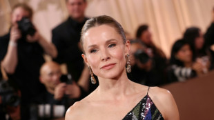 Kristen Bell returns to host glitzy Actor Awards in Hollywood