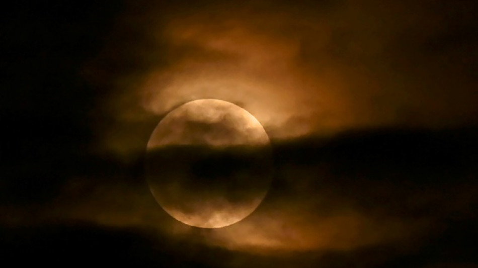 India intentar&aacute; de nuevo el viernes un aterrizaje no tripulado en la Luna