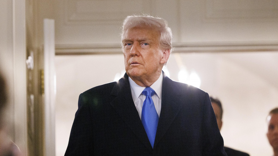 Trump, tassi pi&ugrave; bassi per andare di pari passo con i dazi