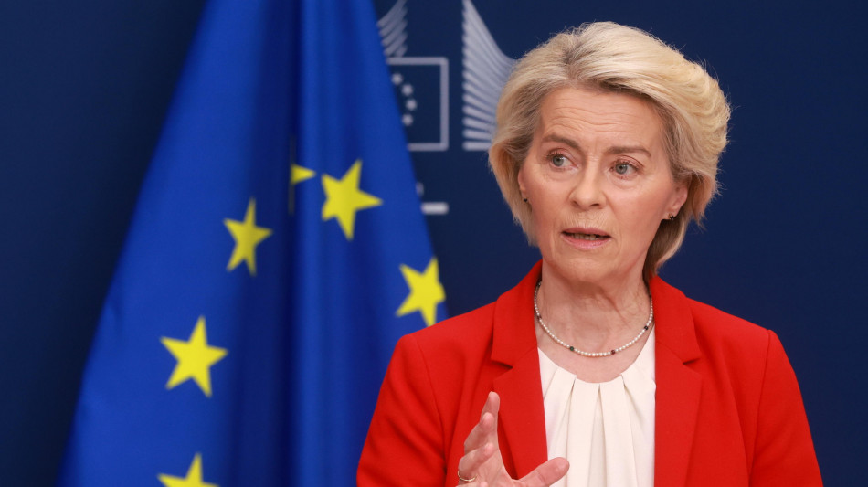 Le due mozioni di sfiducia a von der Leyen al voto il 9 ottobre