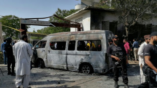 Pakistan: quatre morts, dont trois Chinois, dans un attentat men&eacute; par une kamikaze baloutche