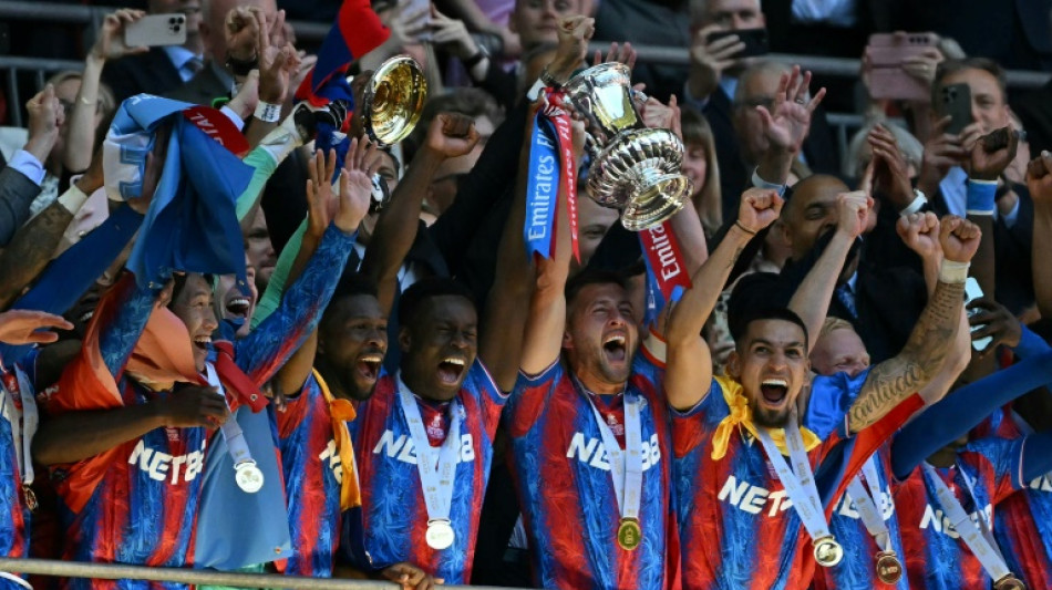 Coupe d'Angleterre: Crystal Palace surprend Manchester City et ouvre son livre d'or