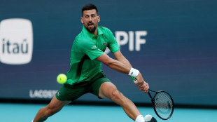 Djokovic vence Korda, vai &agrave;s semis de Miami e fica a 2 vit&oacute;rias do 100&ordm; t&iacute;tulo