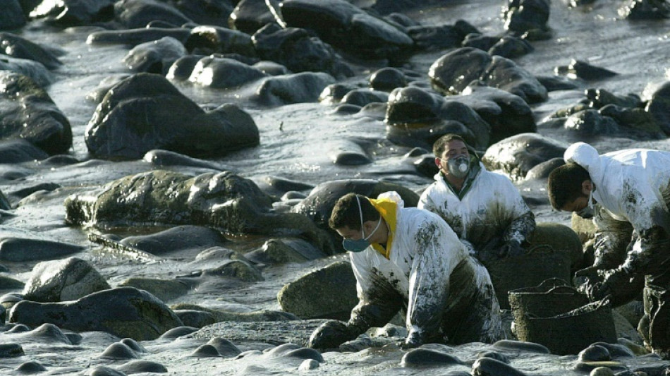 EuGH urteilt zu Haftung f&uuml;r Untergang von &Ouml;ltanker "Prestige" vor Spanien
