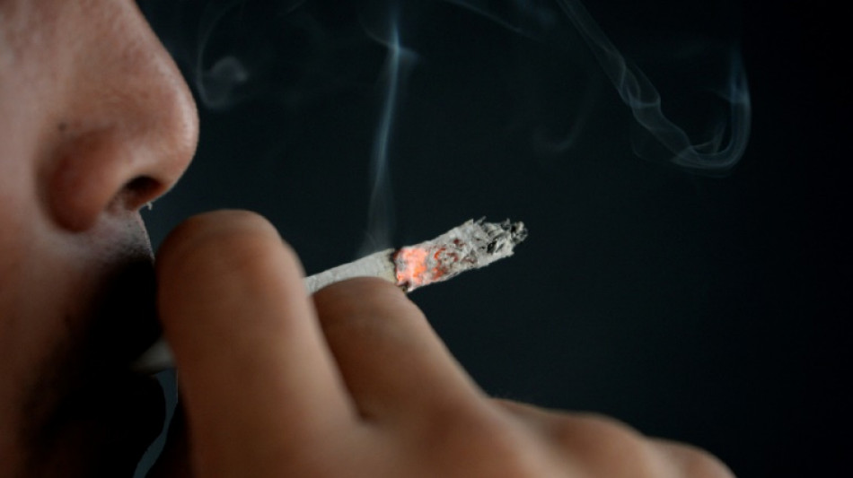 OCDE recomenda que Am&eacute;rica Latina e Caribe aumentem impostos sobre tabaco