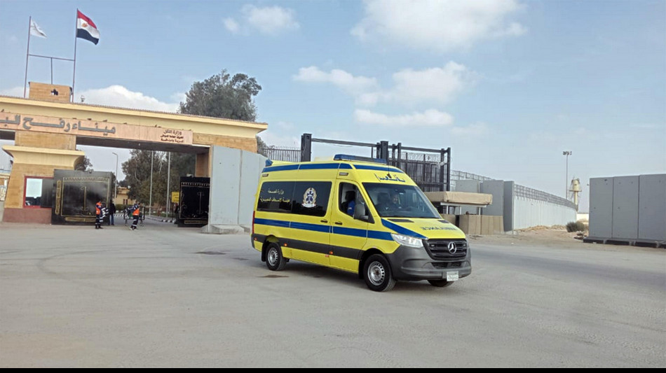 Gaza, circa 680 i feriti e malati portati in Egitto finora