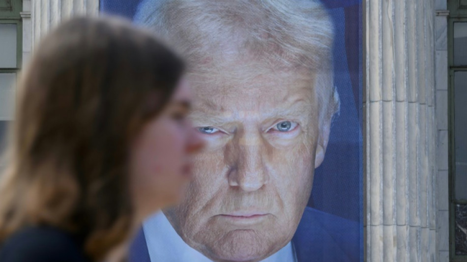 Trump will "bezahlte" Wahlkampfhilfe f&uuml;r Harris durch Stars pr&uuml;fen lassen