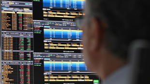 Borsa: l'Europa parte in negativo, Parigi -0,9%