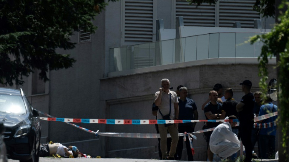 Polic&iacute;a serbio mata a individuo que lo atac&oacute; frente a embajada israel&iacute; en Belgrado
