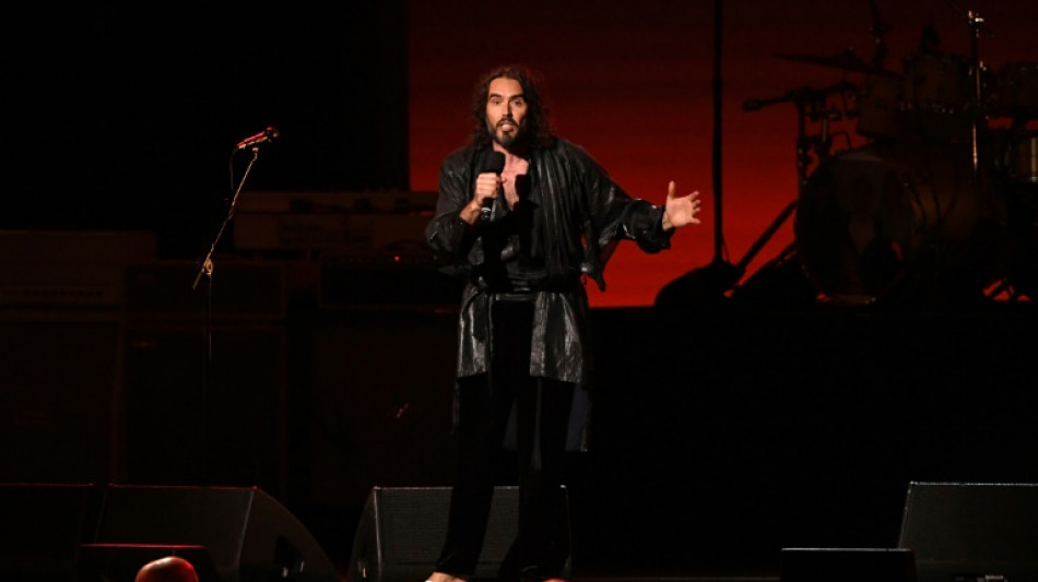 Acusado de violaci&oacute;n el humorista y actor brit&aacute;nico Russell Brand