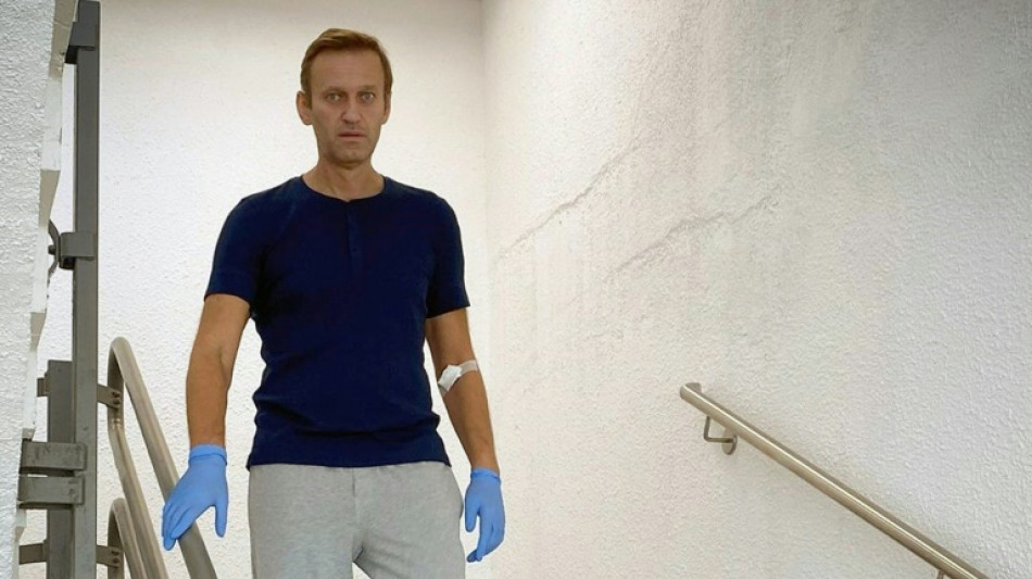 'A esperan&ccedil;a morreu': jovens de Moscou lamentam morte de Navalny
