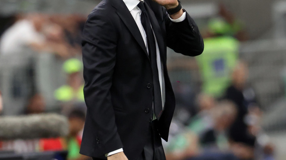 Milan: Allegri, la societ&agrave; conosce le occasioni del mercato