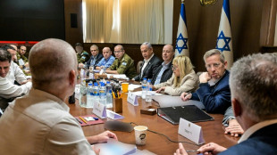 Le conseil des ministres isra&eacute;lien r&eacute;uni pour voter sur un feu vert final &agrave; l'accord de tr&ecirc;ve &agrave; Gaza