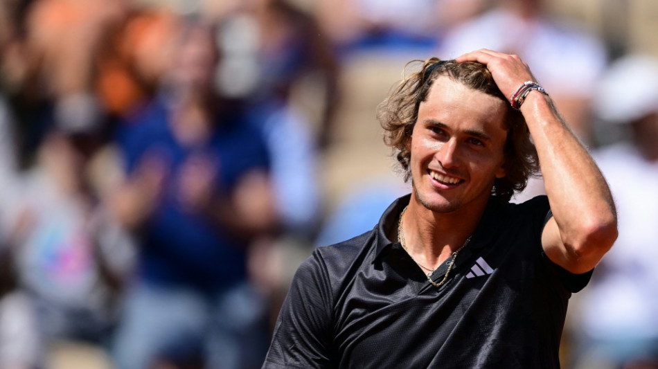 Zur&uuml;ck auf dem Ungl&uuml;ckscourt: Zverev auf dem Chatrier