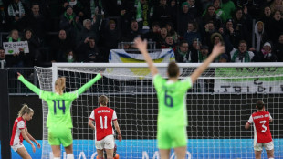 Wolfsburgerinnen ziehen souver&auml;n ins CL-Halbfinale ein