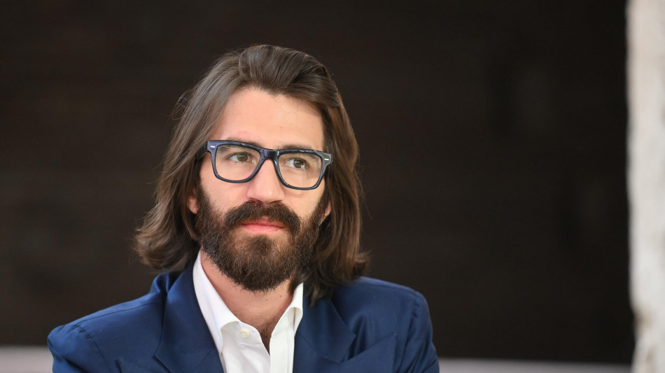 Leonardo Maria Del Vecchio prende il controllo di bevande Boem