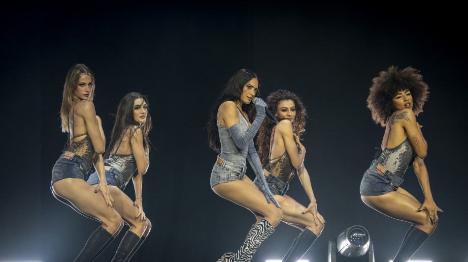 Elodie al Maradona, The Stadium Show illumina Fuorigrotta