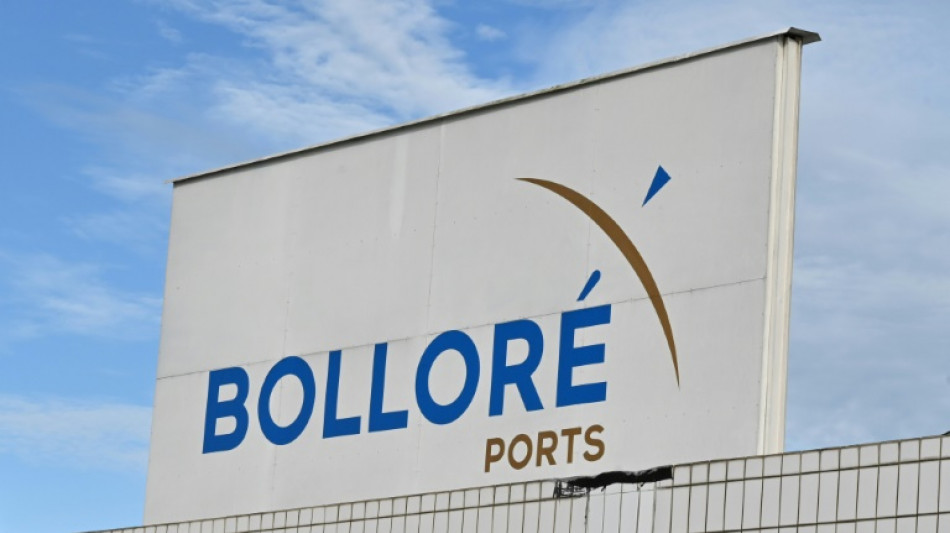 Ports africains: Bollor&eacute; vis&eacute; par une plainte pour recel et blanchiment