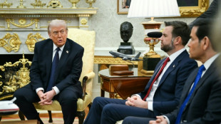 Trump 'has fun' buying shoes for cabinet members