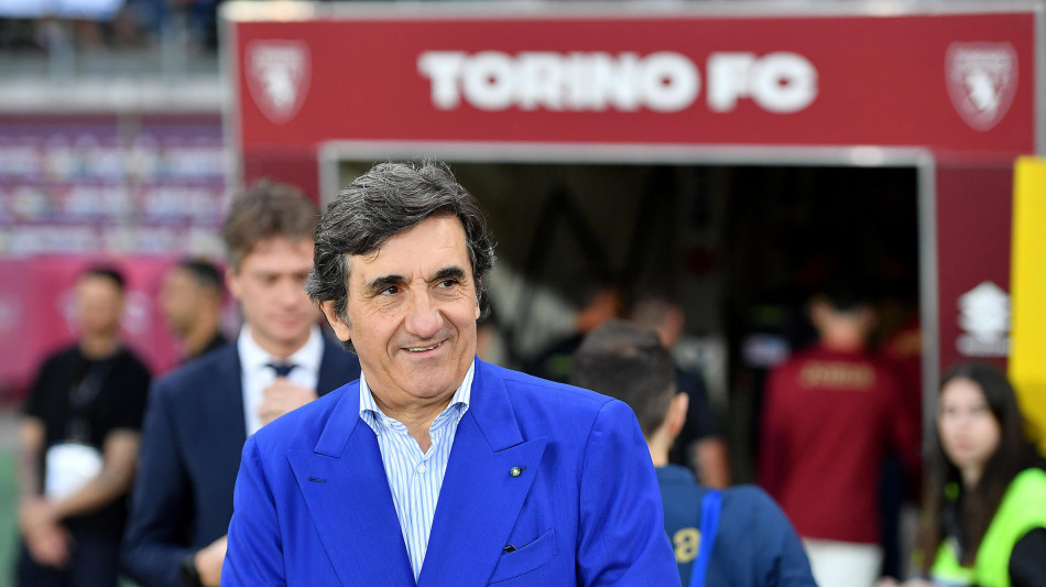 Calcio: Cairo, "Vendere Toro? Se arriva qualcuno pi&ugrave; ricco"