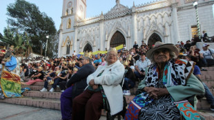 "Rendez-moi mon fils", lance la m&egrave;re d'un migrant v&eacute;n&eacute;zuelien d&eacute;tenu au Salvador
