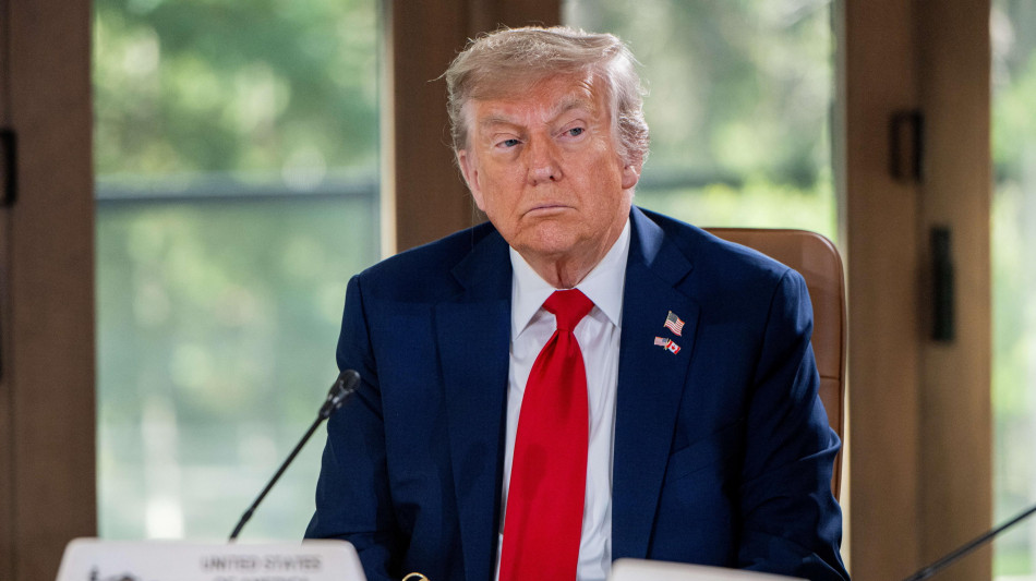 Trump attacca Powell, Fed dovrebbe tagliare i tassi