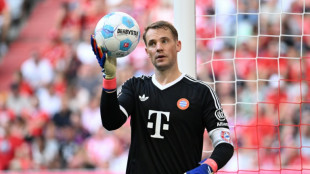 Atraso do goleiro na reposi&ccedil;&atilde;o de bola ser&aacute; punido com escanteio, anuncia International Board